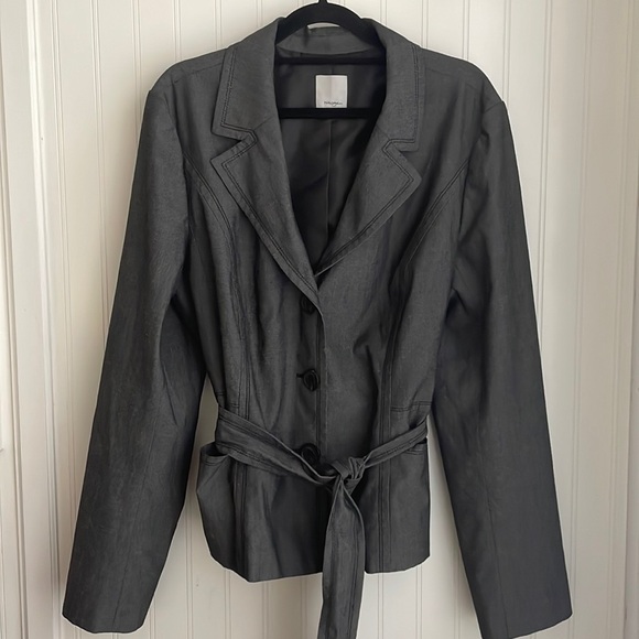 Halogen Women's Linen Blend Blazer Dark Gray Three Button Tie Belt Lined Size 16 - Picture 2 of 14